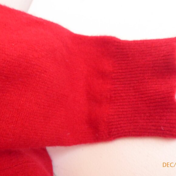 Lord and Taylor Cashmere Sweater- Large - Picture 4 of 8